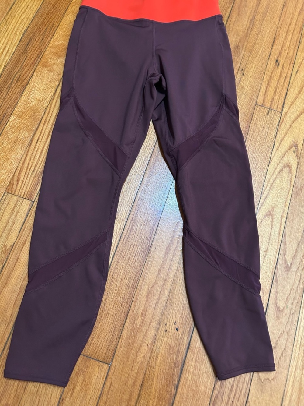 Athleta Leggings Tenacity 7/8 Powerlift Burgundy/Red Torch Size Small - Picture 2 of 9